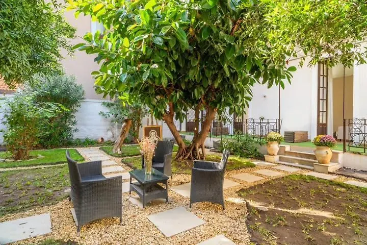 B&B Giardino Della Giganza 卡塔尼亚 0*,  意大利