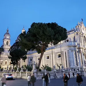 https://trinacria-catania-95100.sicilyhotelsitaly.net